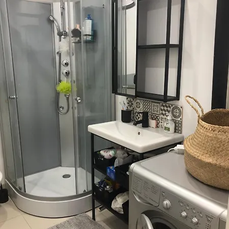 Apartment Studio Avec Parking Prive, Plage Et Centre A Pied 1 Sanary-sur-Mer