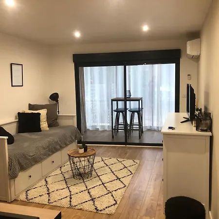 Studio Avec Parking Prive, Plage Et Centre A Pied 1 Apartment Sanary-sur-Mer
